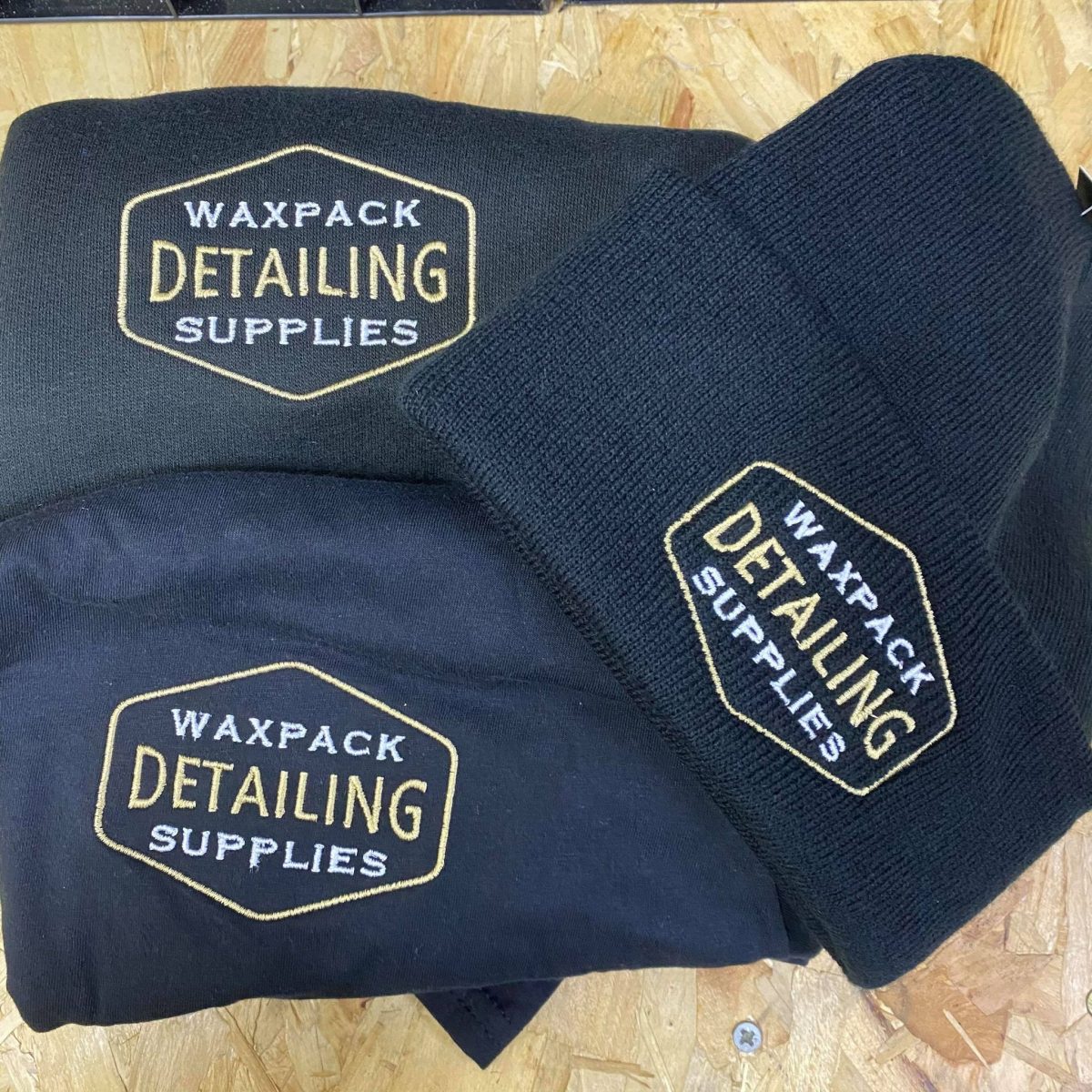 Waxpack clothing bundle